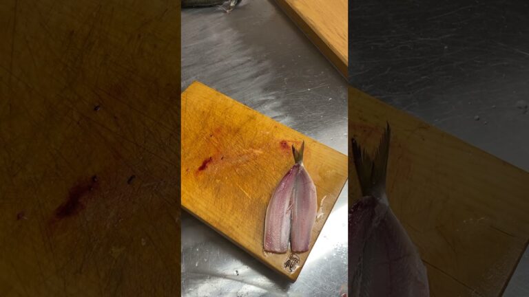 いわしの早開き　～100均の包丁バージョン～