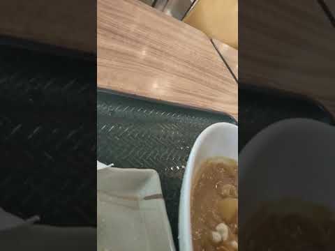 花まるうどんスマートニュースで30円引きカレーライスとは 筍の天ぷらちょっと青のりに入っています 118個コロッケ