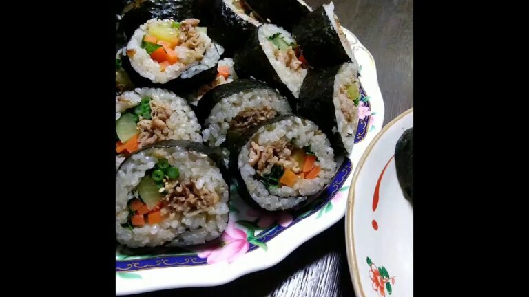 【超うまい】簡単キンパ巻き出来上がり✨酢飯は無水鍋で炊きました🤙