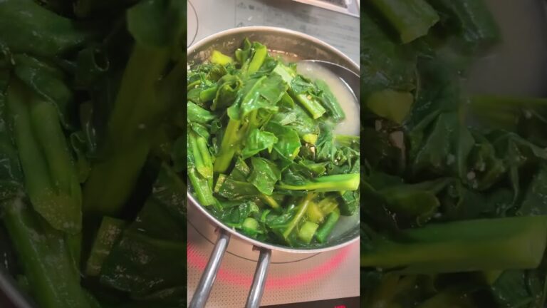 モロヘイヤ味噌汁