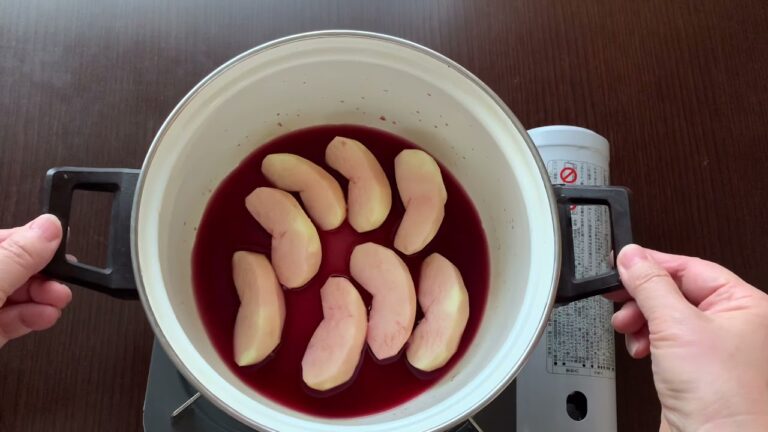 りんごのワイン煮　红酒煮苹果简单又好吃￼