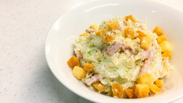 カリカリベーコンのコールスローサラダ