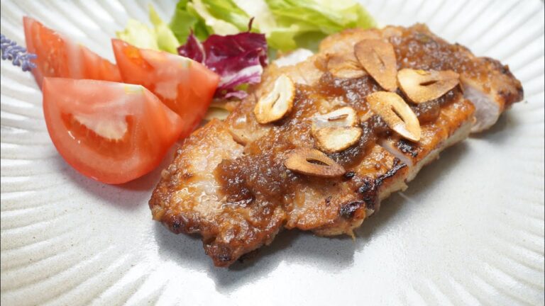 ポークステーキオニオンバターポン酢ソース🤤コク旨なガーリックバターとオニオンポン酢のさっぱり感が絶妙👍#shorts #飯テロ #簡単レシピ #料理動画