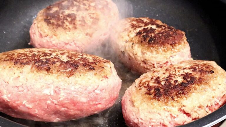 【ハンバーグ】スーパーのひき肉全て買い占めたくなるほど旨いハンバーグの作り方　魔法のレシピ