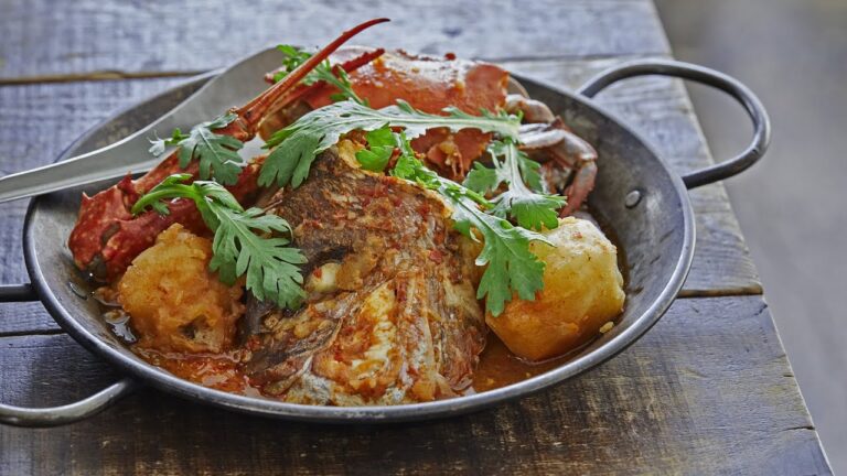 電気圧力鍋で作る、鯛のアラとワタリガニの「カムジャタン」【Re・De Pot (リデポット)】