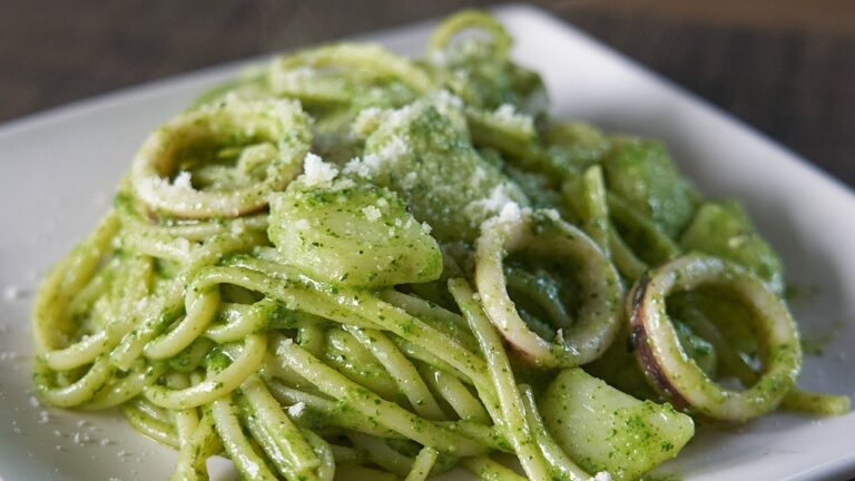 もうジェノベーゼにバジルはいらない【春菊のジェノベーゼ】