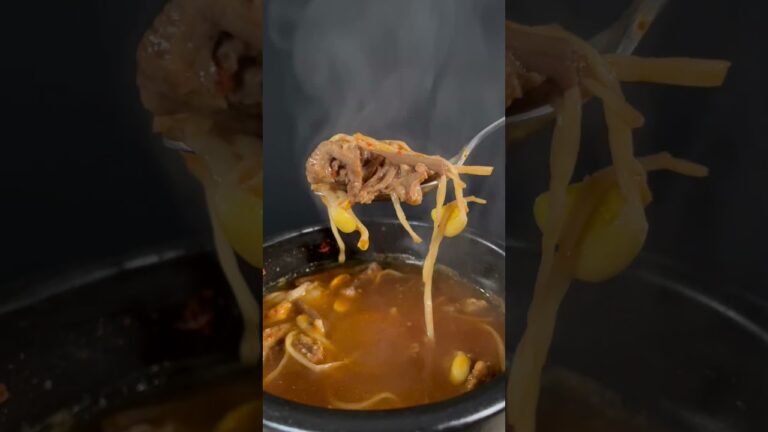 【辛い物好き必見】旨辛ユッケジャンスープ #グルメ #飯テロ　＃韓国料理　＃旨辛グルメ