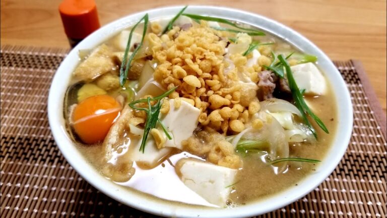 冷蔵庫の余り野菜で簡単！味噌煮込みうどんの作り方！