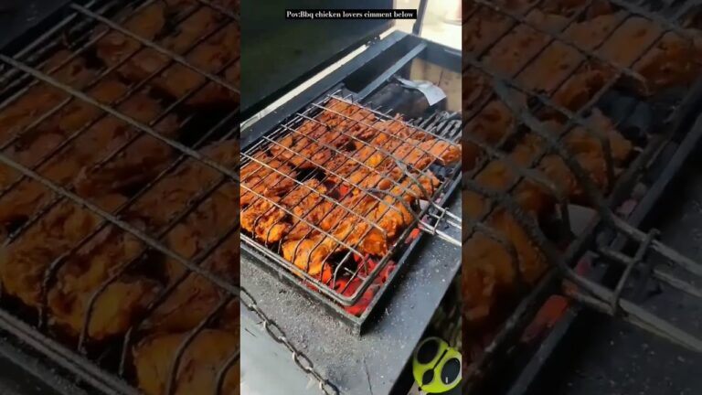 🤩🔥BBQ chicken lovers comment below #bbqchicken #chickentandoori #chickenlovers #viralshorts