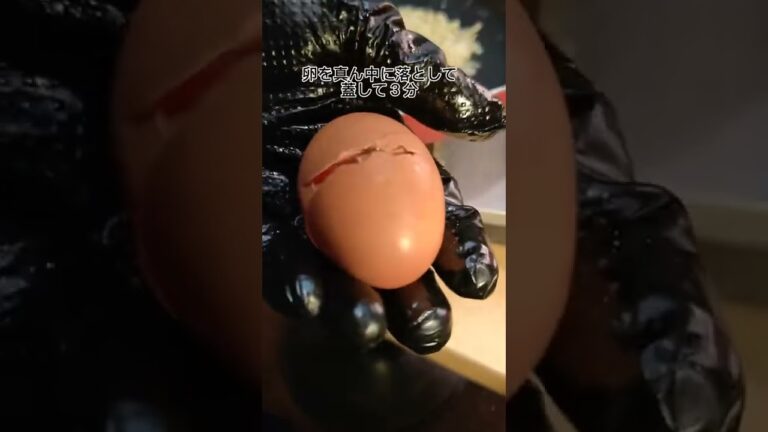 普通のツナサンドでは 満足出来ない⁉️