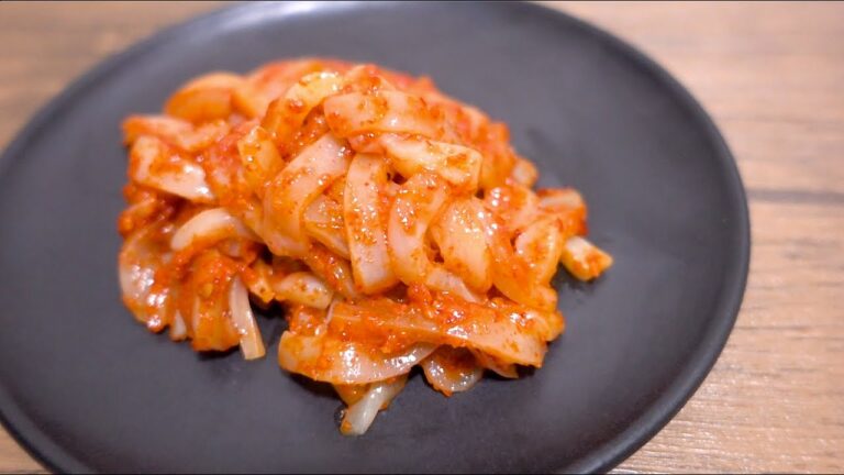 激辛イカキムチにアレを加えるだけで幸せになれます！ご飯のお供