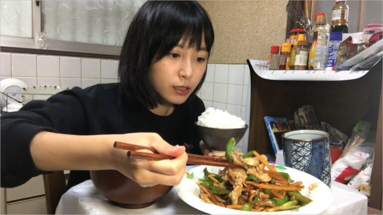【オイスターソース】豚肉を使って青椒肉絲(チンジャオロース)を簡単レシピで作ってみた【岡奈なな子】