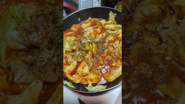 鶏肉とキャベツのトマトソース煮込みを完成させた動画