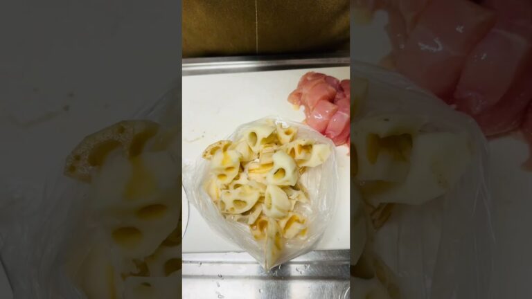 食べて痩せる！レンコンと鶏胸肉の甘酢炒め #ダイエット #筋トレ #高タンパク #diet #highprotein #training #トレーニング #鶏胸 #鶏胸肉 #鶏胸肉レシピ