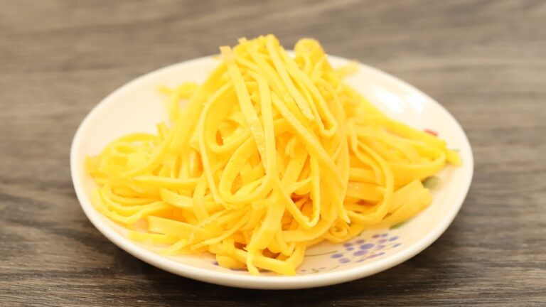 ちらし寿司やお弁当に！錦糸卵の作り方 | How to make thinly shredded egg omelet