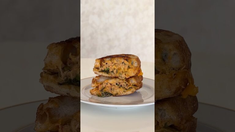 キムチツナメルト　Kimchi tuna melt