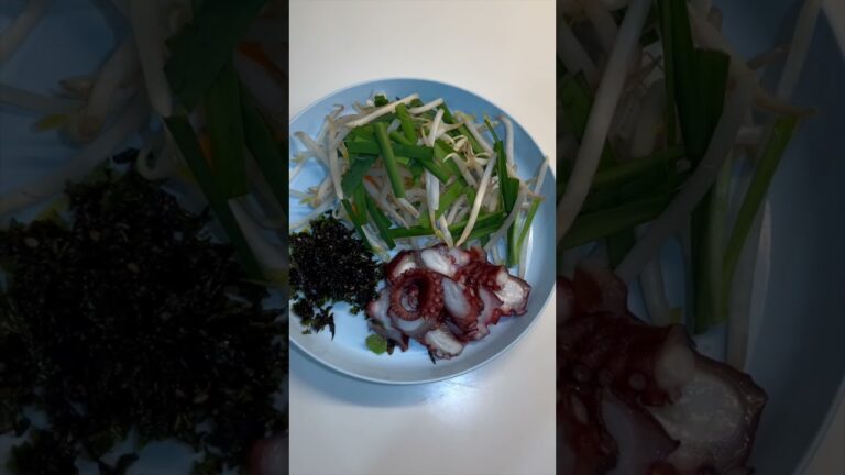 Paldoビビン麺をタコでアレンジレシピ🐙 #paldo #うま辛  #インスタントラーメン  #food #ビビン麺