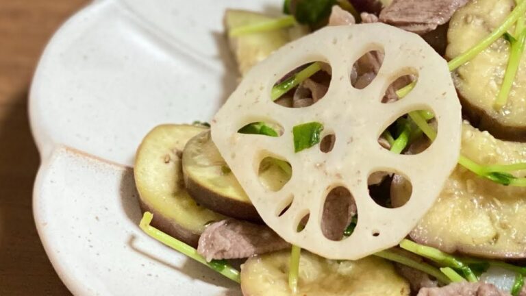 簡単なすとれんこん牛肉炒め／豆苗入り／お弁当のおかずにも👍