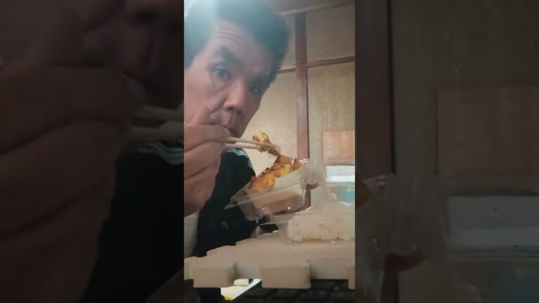 エビポテトグラタンとライス食べる　Eat shrimp potato gratin and rice　Japanese food