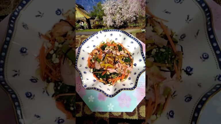 ほうれん草の和え物　レシピ、 #料理 人参　カニカマ　ハム　パプリカ　アーモンドカシューナッツ　すり胡麻　　　　鰹節パック　醤油　胡麻油　きざみ海苔