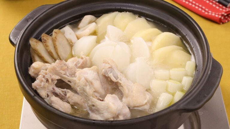 鶏手羽元と根菜のタッカンマリ風鍋