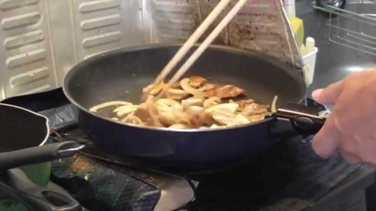 定食屋さんの味　生姜焼きを作ってみた　How to make pork fried with ginger