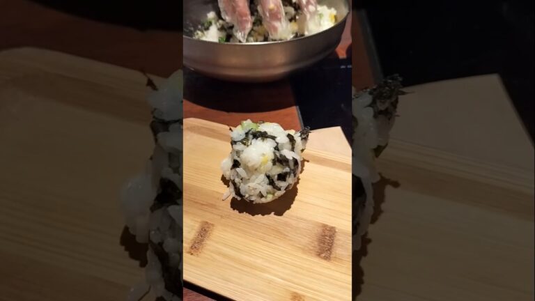 【横浜 伊勢佐木モール】韓国屋台イセザキポチャでチュモッパを食べるでぃス！ #shorts