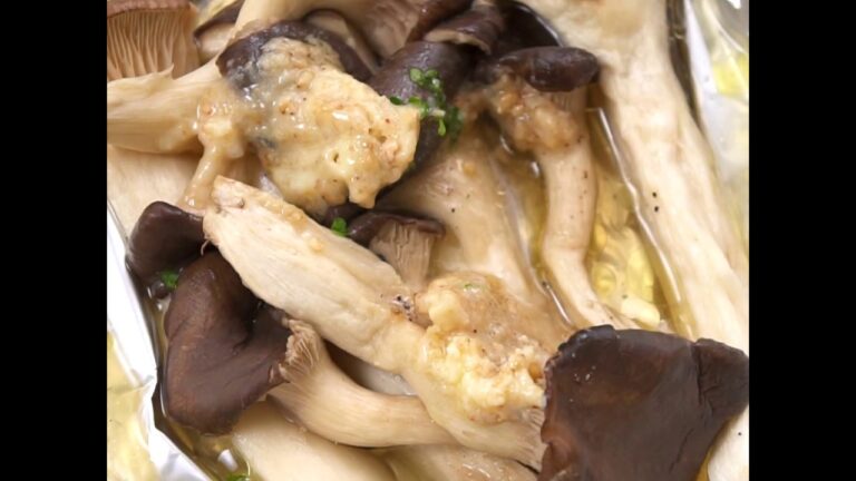 にんにくとごまの香りが食欲をそそる きのこのごまバターホイル蒸し ｜ moguna[モグナ]
