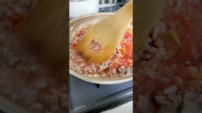 簡単に作れる我が家のミートソース！ #shortvideo #shortsvideo #shorts