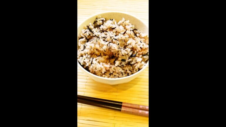 【レシピ動画】炊飯器に入れて炊くだけ！簡単♪しそひじきご飯★ #Shorts