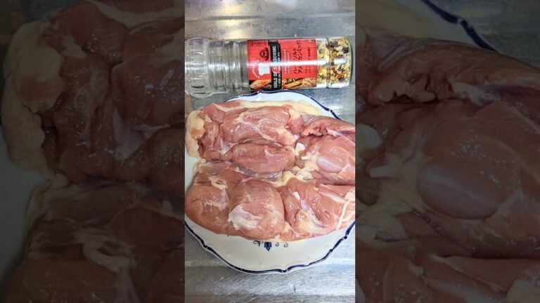 【焼くだけ】節約·簡単パリパリチキンステーキ🥩✨ボリューム満点✌️美味しいです😍#鶏肉#チキンソテー