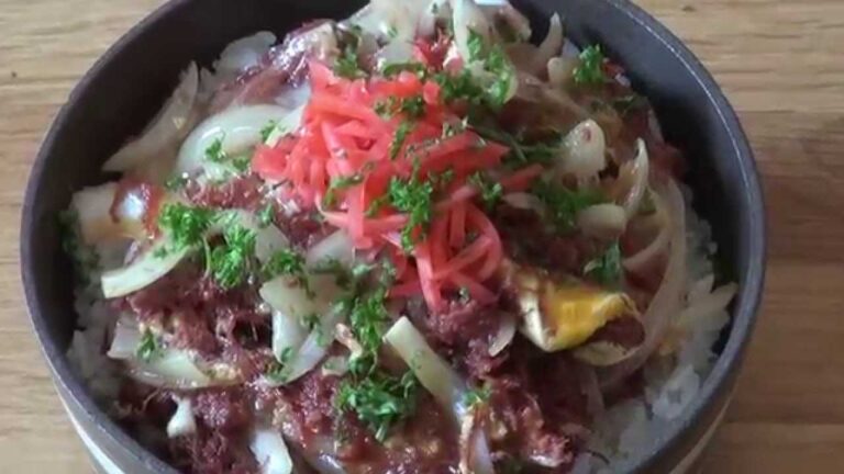 【小泉武夫・食魔亭レシピ】コンビーフ丼