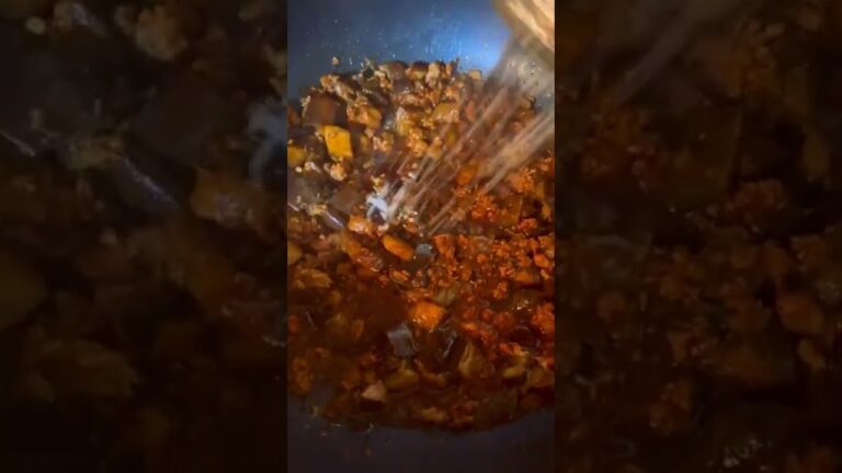 ⭐️【ひき肉ナス味噌丼】