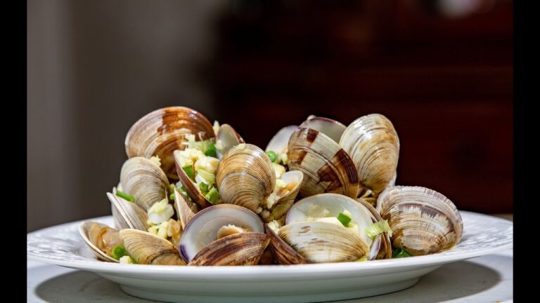 炒蛤蜊另一种海鲜做法葱油文蛤，原汁原味的文蛤肉质非常鲜甜美味