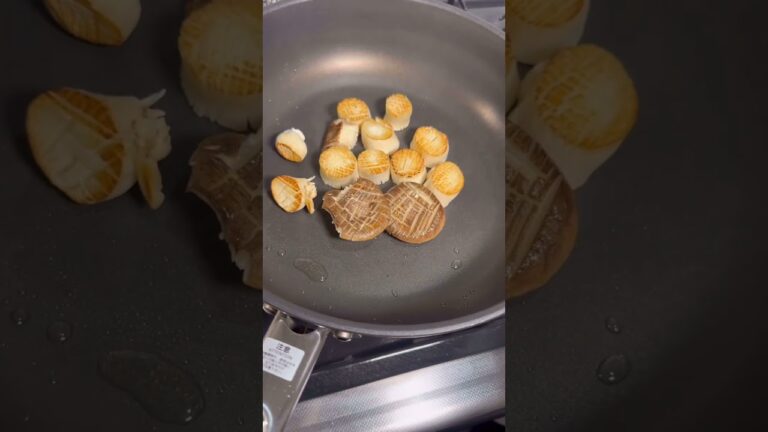 食感が癖になる事間違い無し！【ホタテ風エリンギバター】#キノコレシピ　#きのこ料理　#簡単レシピ　#時短レシピ　#ダイエットレシピ　#おつまみレシピ  #夜ごはん　#おうちごはん　#料理動画
