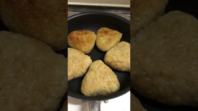 深夜の焼きおにぎりはうまかった