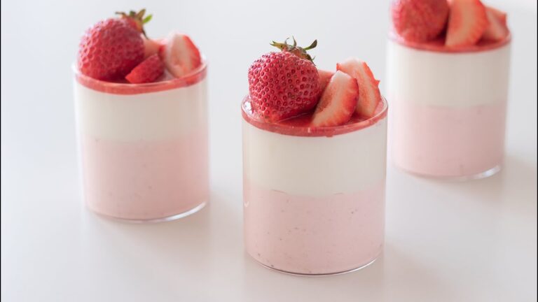 いちごとヨーグルトのムースの作り方 Strawberry & Yogurt Mousse＊Eggless & Without oven｜HidaMari Cooking