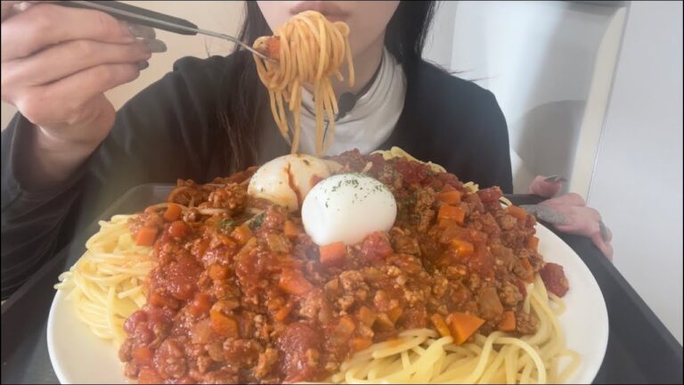【ASMR 咀嚼音】ミートソースパスタ！