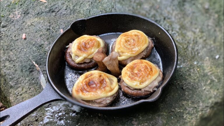 【簡単に作れるキャンプ飯】しいたけの肉詰め#Shorts