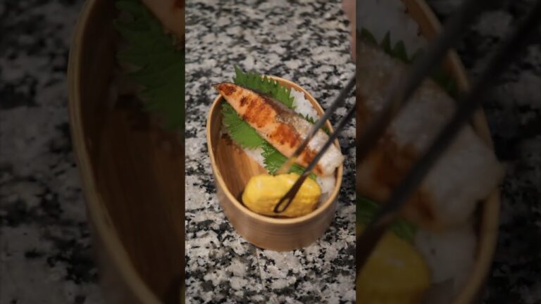 【お弁当作り】簡単＆健康的な鮭弁当  #Shorts #お弁当 #主婦 鮭弁当