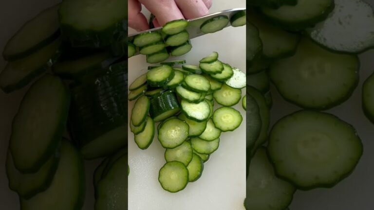 きゅうりの小口切り【きゅうりの梅おかか和え】