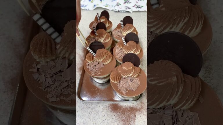 ティラミスを可愛くデコレーション！プレゼントにぴったりです #cooking #cake #cakefood #dessert