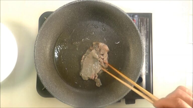 20 44_豚肩ロースうす切のはちみつしょうが焼き