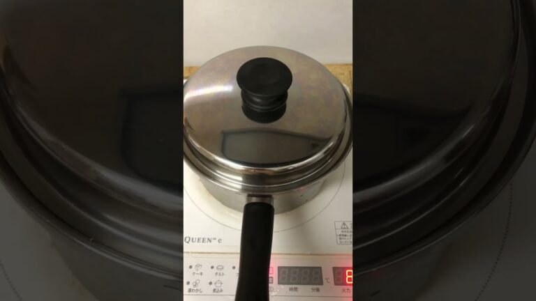 里芋とタコの煮物！ #クイーンクック #無水鍋 #時短料理