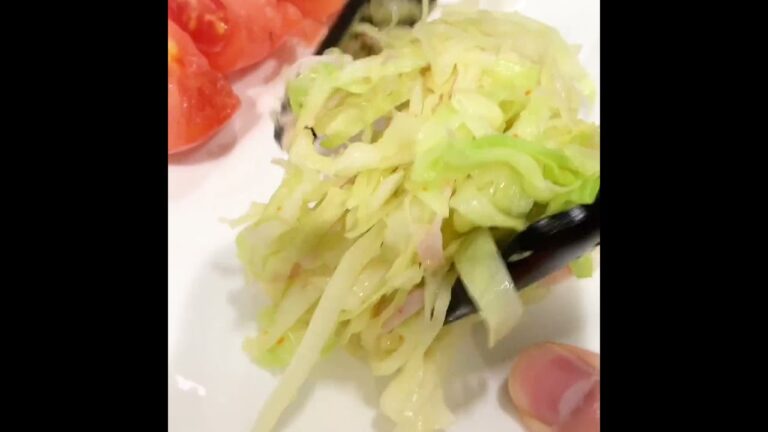 ハムとキャベツの炒め物！