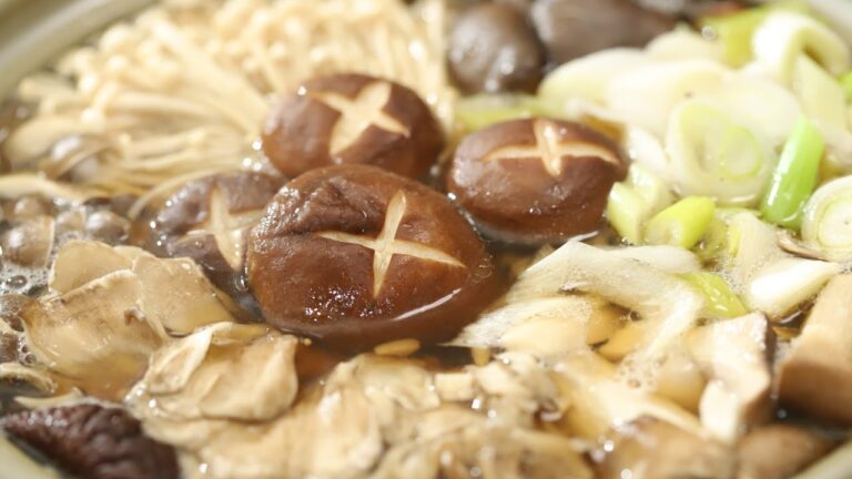 おいしー！ヘルシー！きのこ鍋の作り方 | How to make mushroom hotpot