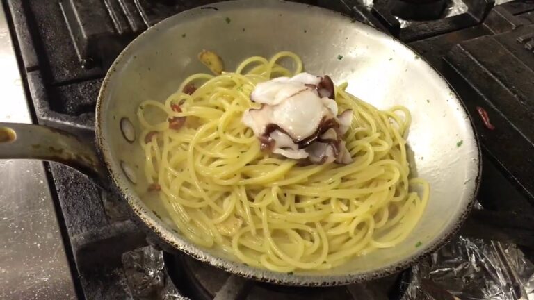 北海道産タコと大葉のペペロンチーノ