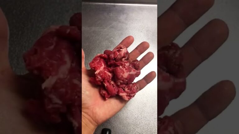 これ食って10kg痩せた。とりあえずこれ作って食っとけ。【牛肉】牛肉とレンコンの旨辛炒め