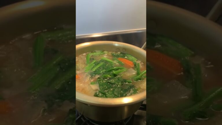 たま〜に恋しくなる甘味のある具沢山お味噌汁#short