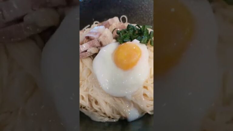 【配信の裏側】朝ごはんLIVEでみんなに褒めてもらったピリ辛そうめんの記録('∇')【おうちごはんvlog】#shorts